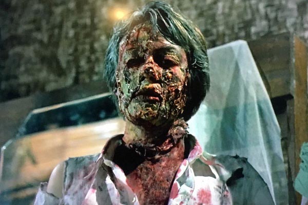 best zombie movies Zombi 3 (1988)